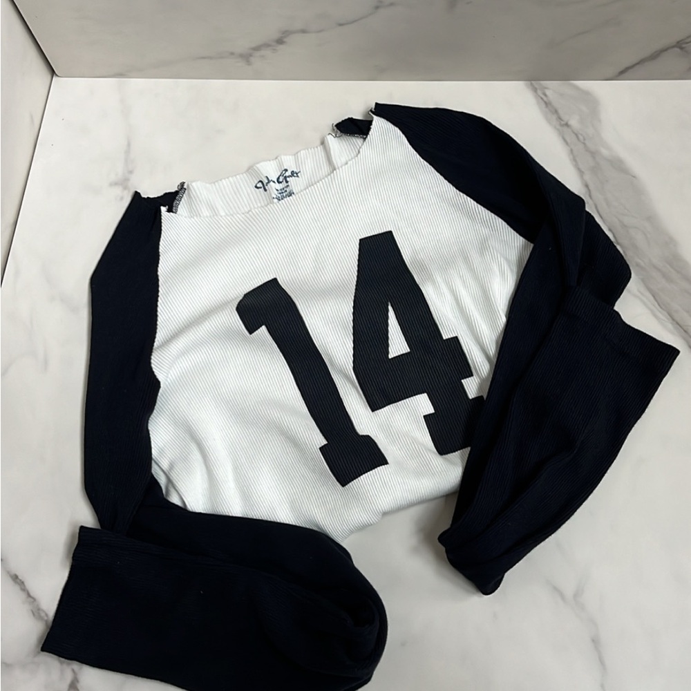 New! Brandy Melville 14 longsleeve